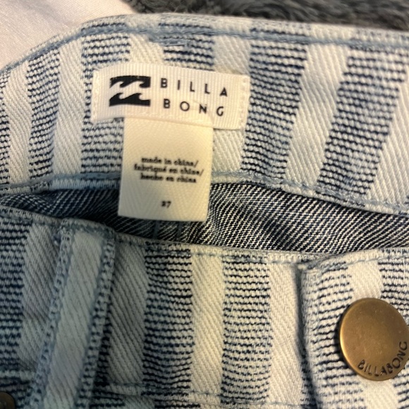 Billabong jean skirt - Picture 3 of 3